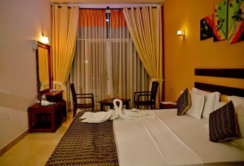 هتل Ceylan Lodge