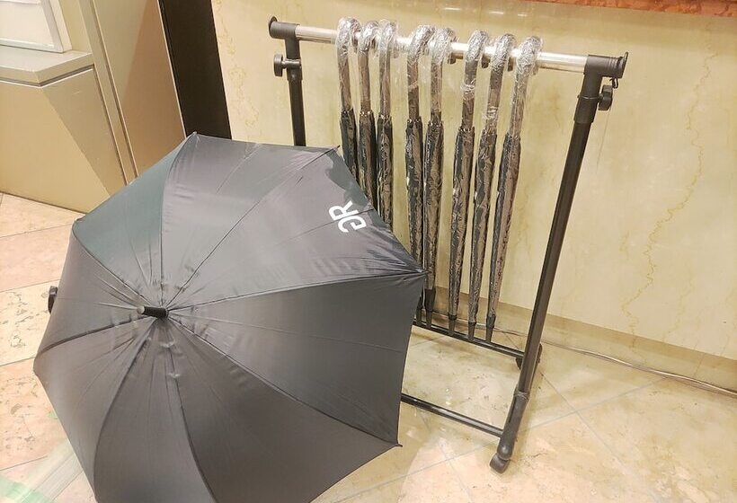 Hotel Kenchomae Green