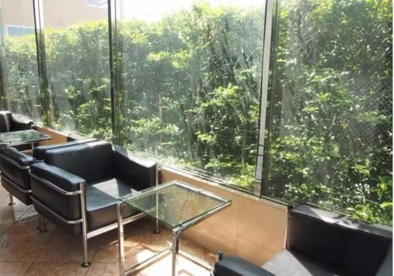 Hotelli Kenchomae Green