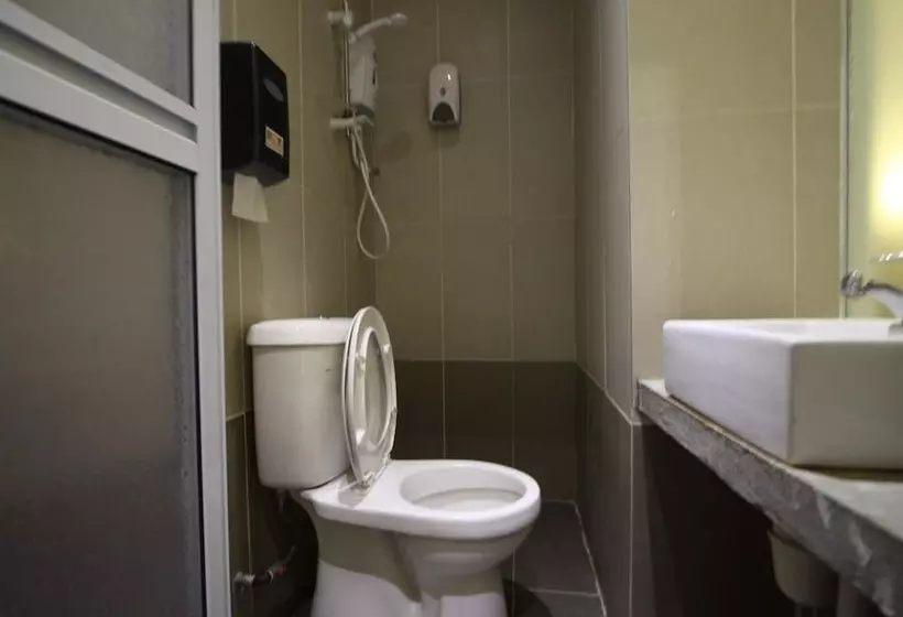 هتل Place2stay   Chinatown