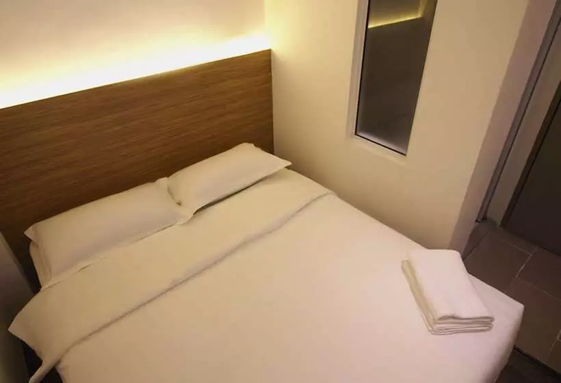 هتل Place2stay   Chinatown