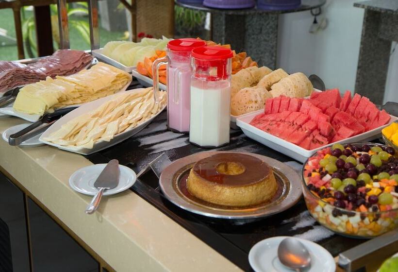 هتل Pousada Dos Jangadeiros