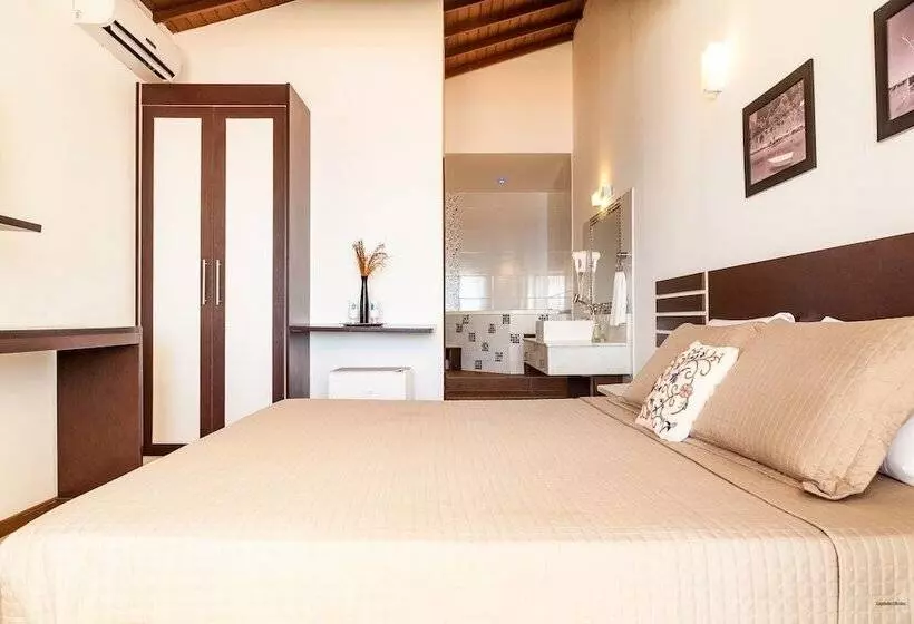 Hotelli Pousada Ilha Da Saudade