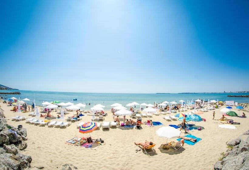 فندق Prestige Fort Beach  Full Board