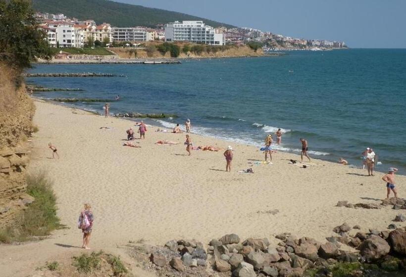 فندق Prestige Fort Beach  Full Board