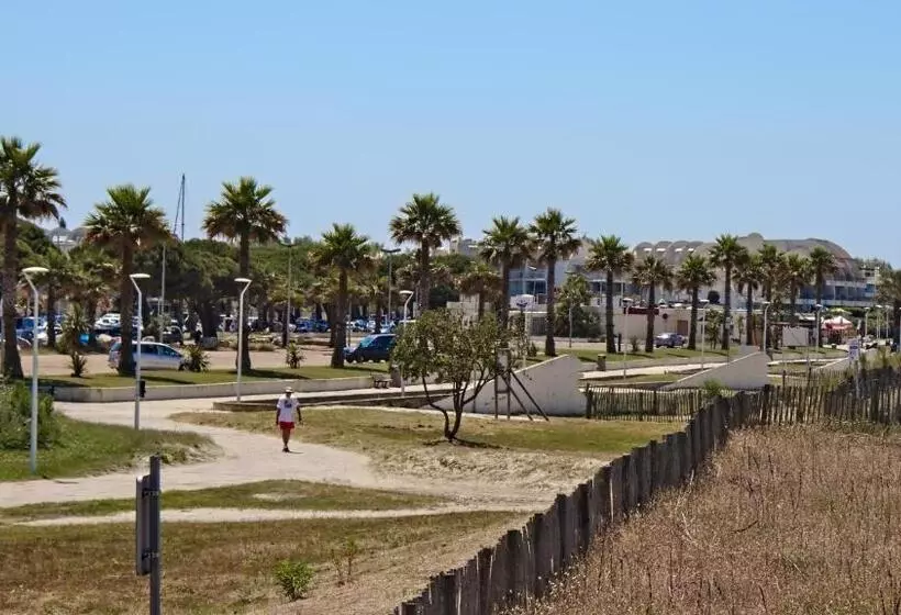 هتل Residence Ulysse Port Camargue