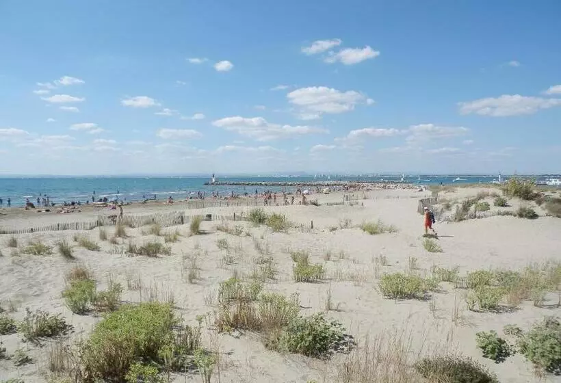 هتل Residence Ulysse Port Camargue