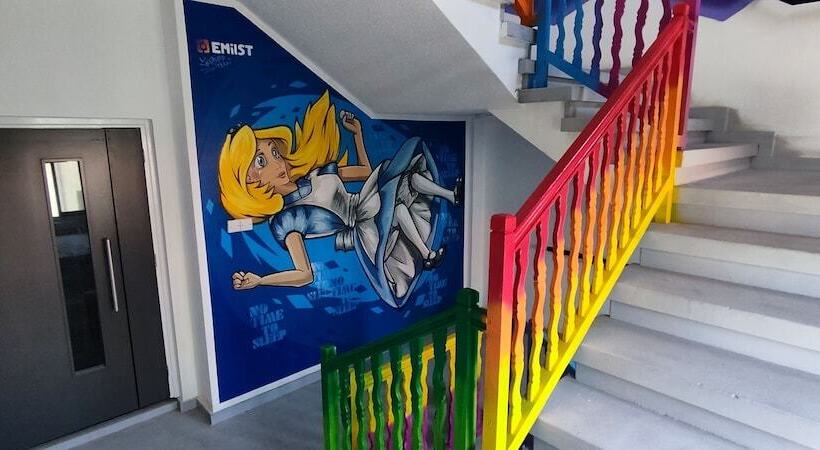 هتل Rise Street Art