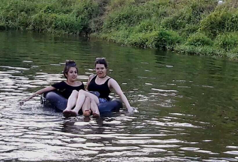 Отель The Green Guest House