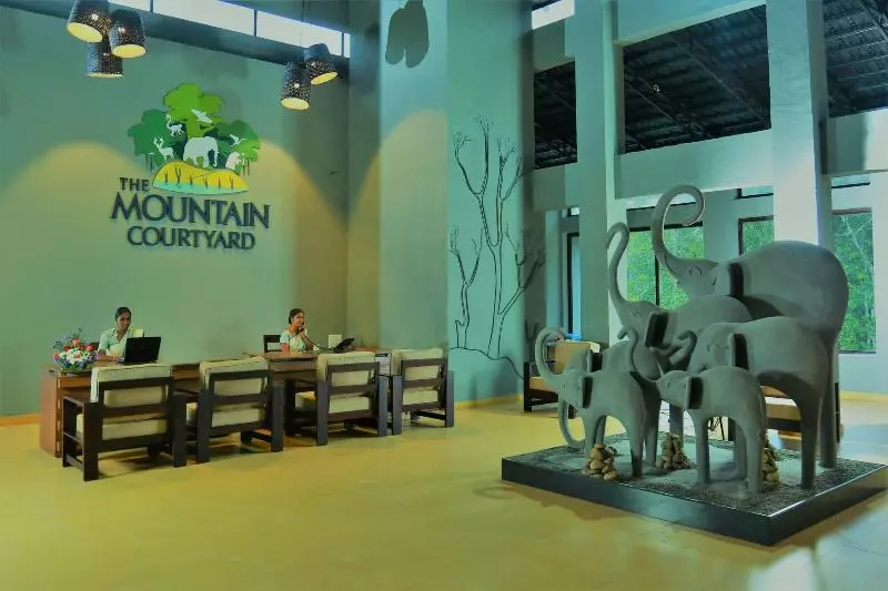 Hotelli The Mountain Courtyard Thekkady