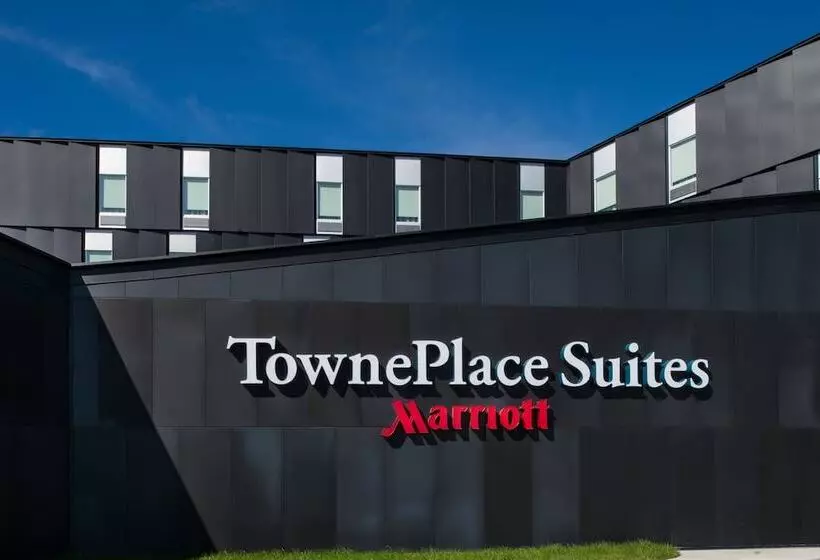 ホテル Towneplace Suites By Marriott Saskatoon