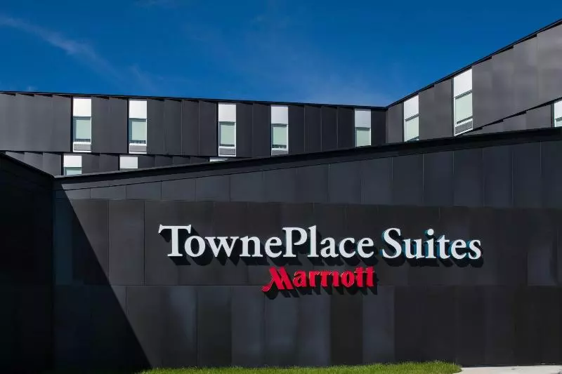 ホテル Towneplace Suites By Marriott Saskatoon