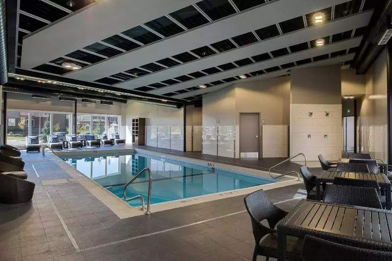ホテル Towneplace Suites By Marriott Saskatoon