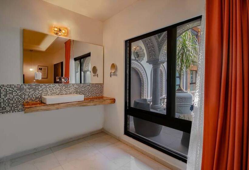 Hotel Tres79 Orizaba