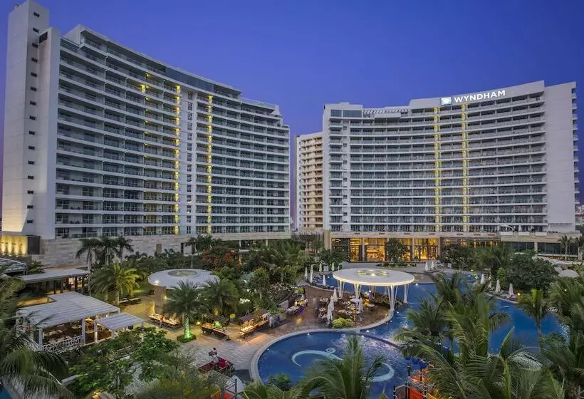 ホテル Wyndham Sanya Bay