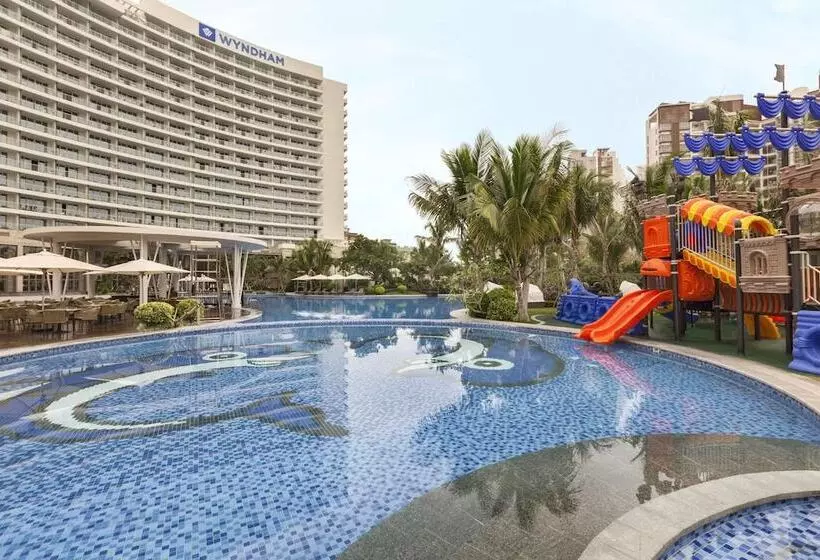 ホテル Wyndham Sanya Bay