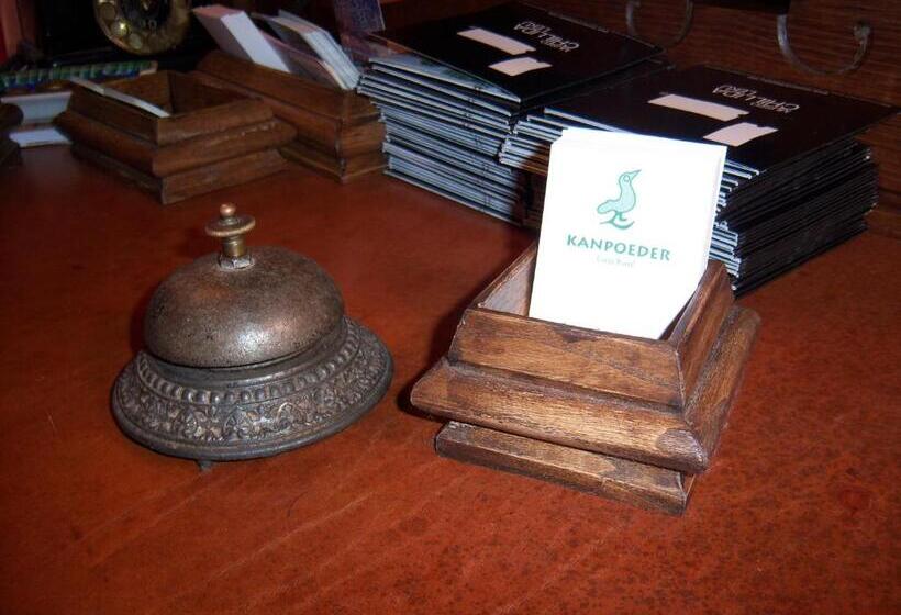 Kanpoeder   Adults Only