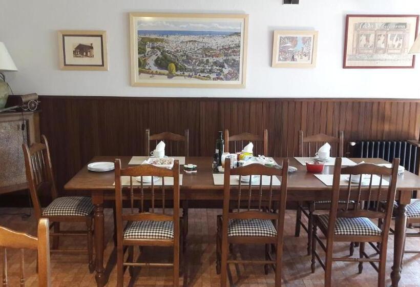 Kanpoeder   Adults Only