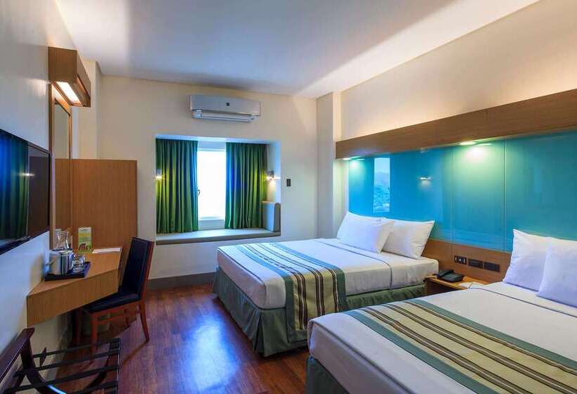 Microtel By Wyndham South Forbes Near Nuvali