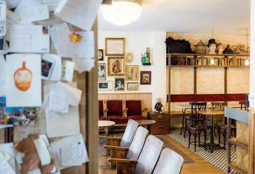 Pars Teatro Hostel