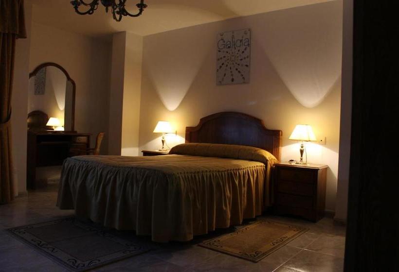 Пансион Pr ó Mesón Novo