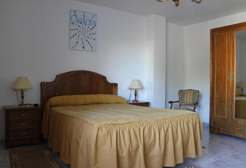 Пансион Pr ó Mesón Novo