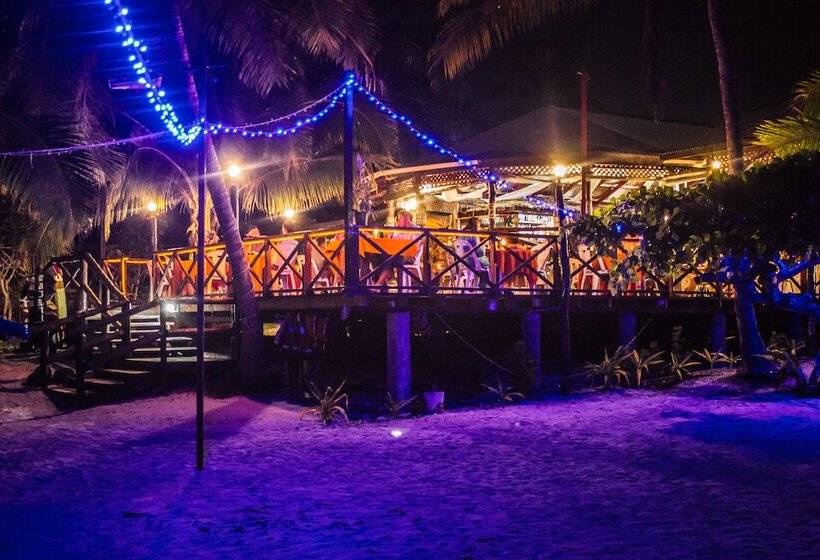 استراحتگاه Va I Moana Seaside Lodge