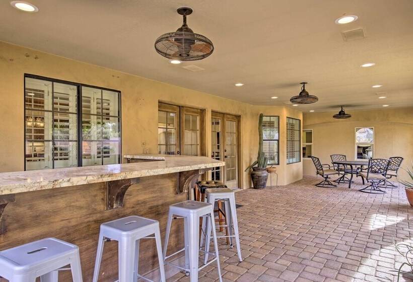 Tempe Escape W/ Patio & Bar   11 Mi To Phoenix!