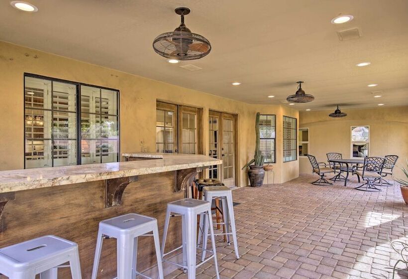 Tempe Escape W/ Patio & Bar   11 Mi To Phoenix!