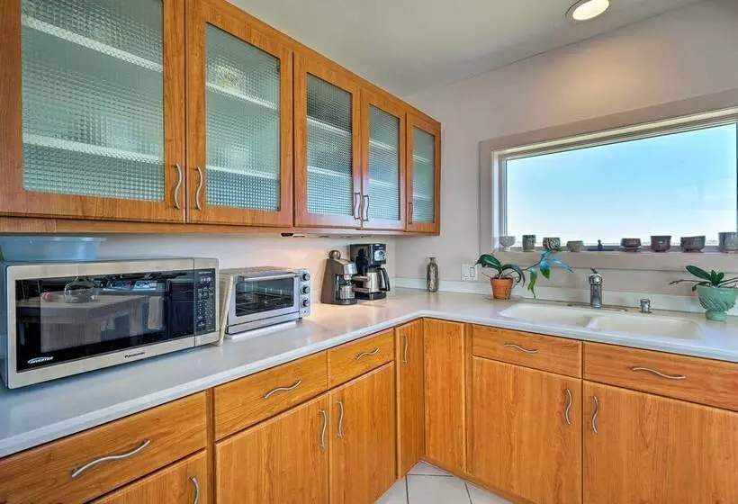 Atlantic Coast Dome Home Across From Sound W/ View