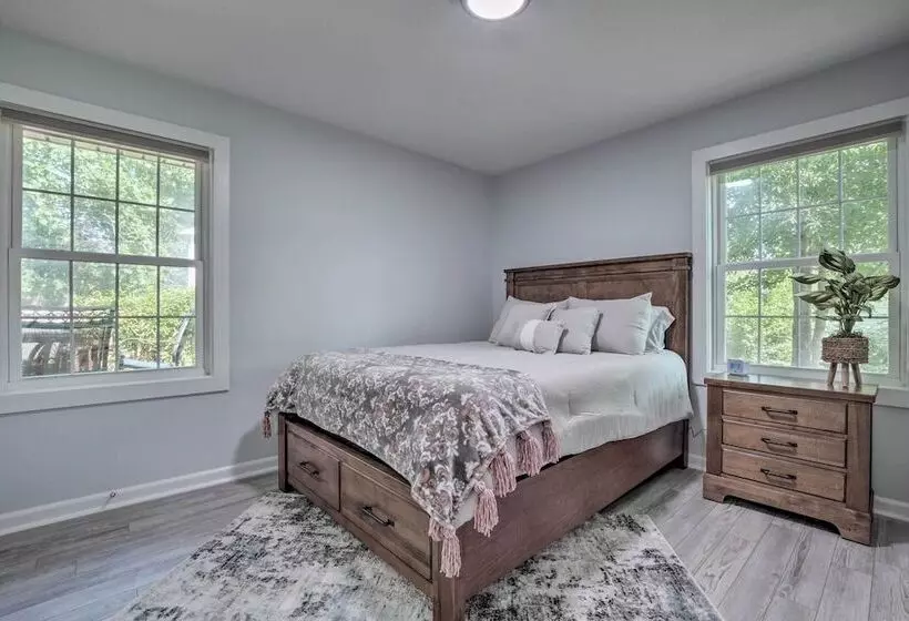 Apex Home ~ 15 Mi To Downtown Raleigh!