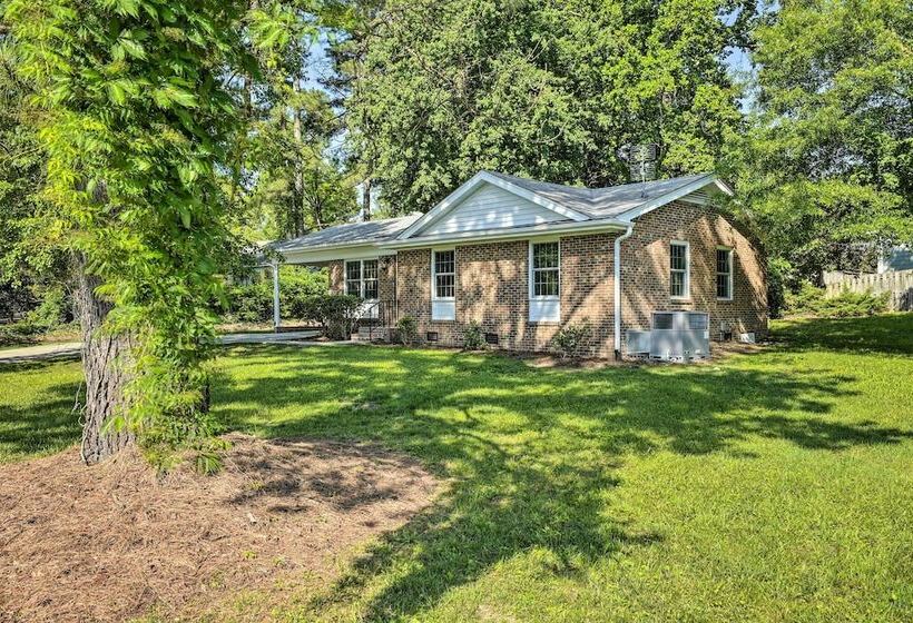 Apex Home ~ 15 Mi To Downtown Raleigh!