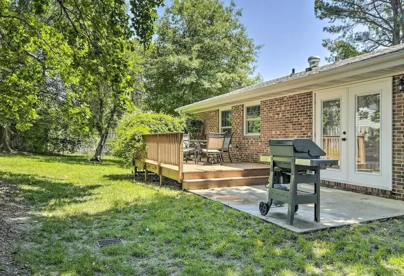 Apex Home ~ 15 Mi To Downtown Raleigh!