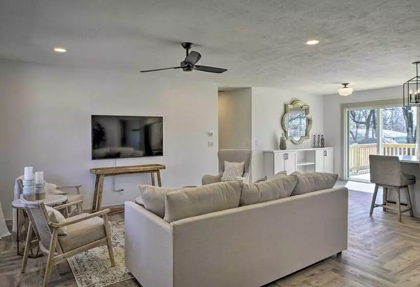 Retreat W/ Deck ~ 9 Mi To Downtown Springfield