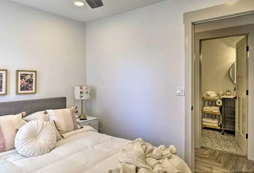 Retreat W/ Deck ~ 9 Mi To Downtown Springfield