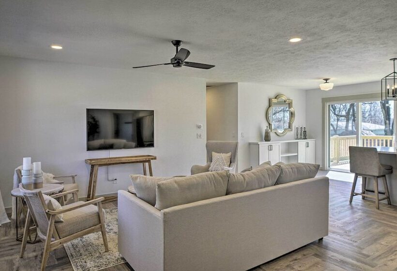 Retreat W/ Deck ~ 9 Mi To Downtown Springfield