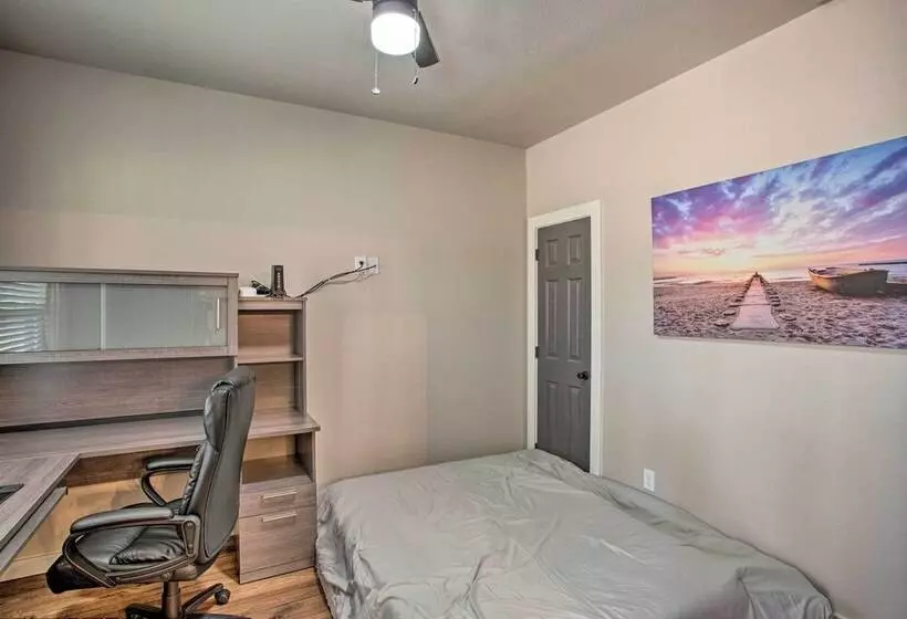 Lake Tawakoni Access: Home W/ Game Room!