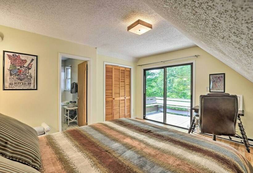 Cozy Cabin W/ Mtn Views,  7 Mi To Weaverville!