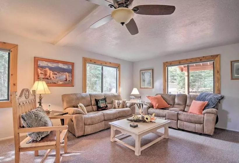 Duck Creek Village Cabin W/ Deck On Half Acre