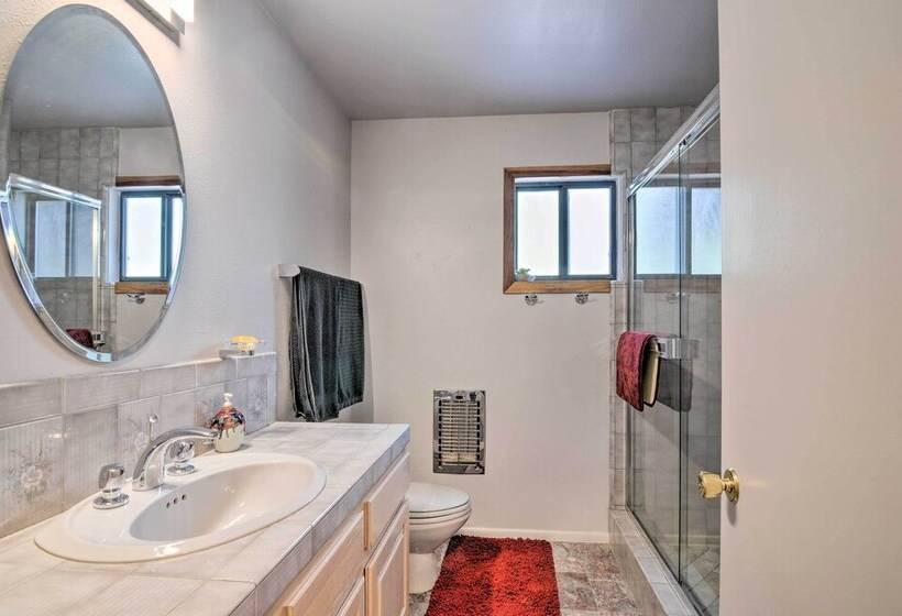 Duck Creek Village Cabin W/ Deck On Half Acre