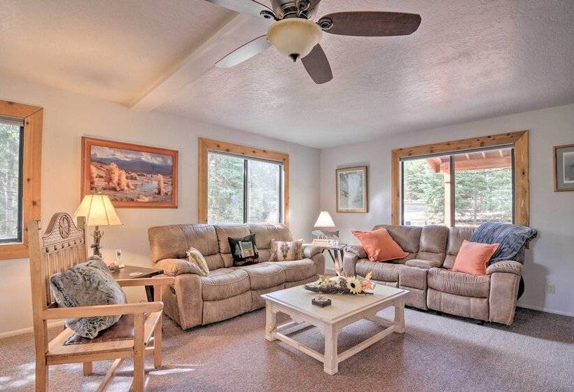 Duck Creek Village Cabin W/ Deck On Half Acre