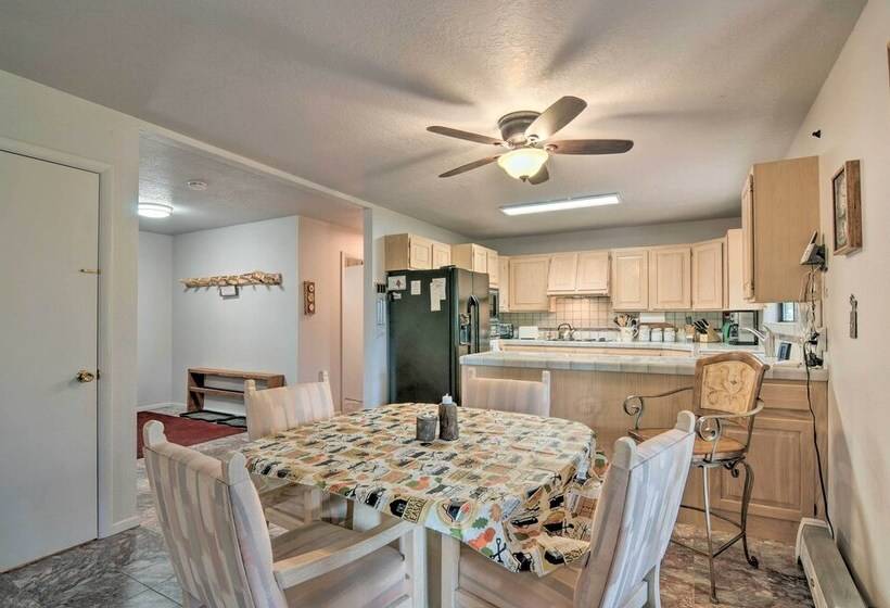 Duck Creek Village Cabin W/ Deck On Half Acre