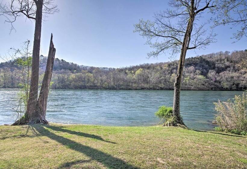 Expansive Cotter Cabin On White River W/ Deck!