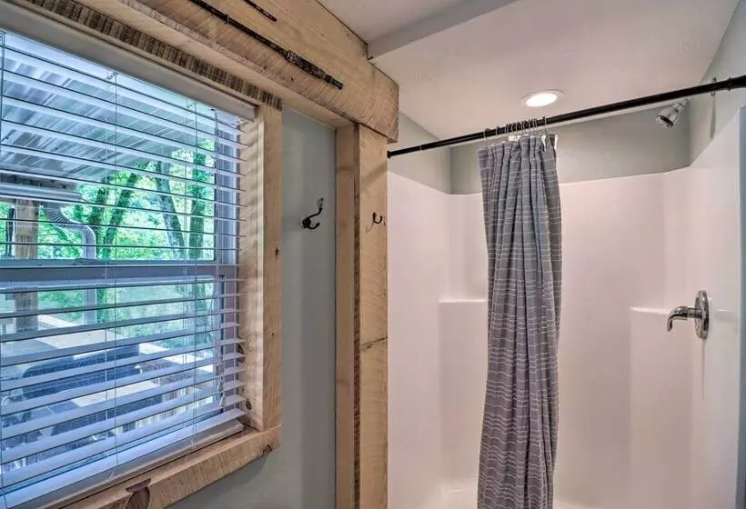 Expansive Cotter Cabin On White River W/ Deck!