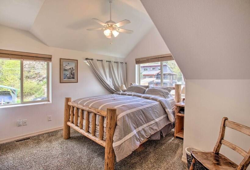 Winter/summer Twin Lakes Retreat Near Skiing!