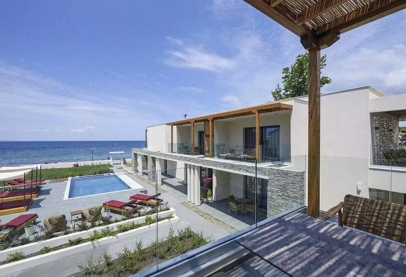 Hotelli Amyntas Seafront