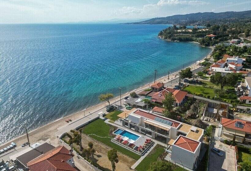 בית מלון כפרי Amyntas Seafront