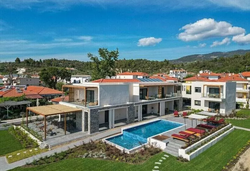 Hotelli Amyntas Seafront