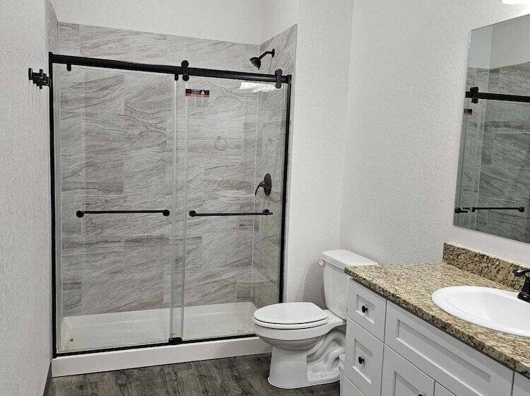 酒店 Bunkhouse Lodge