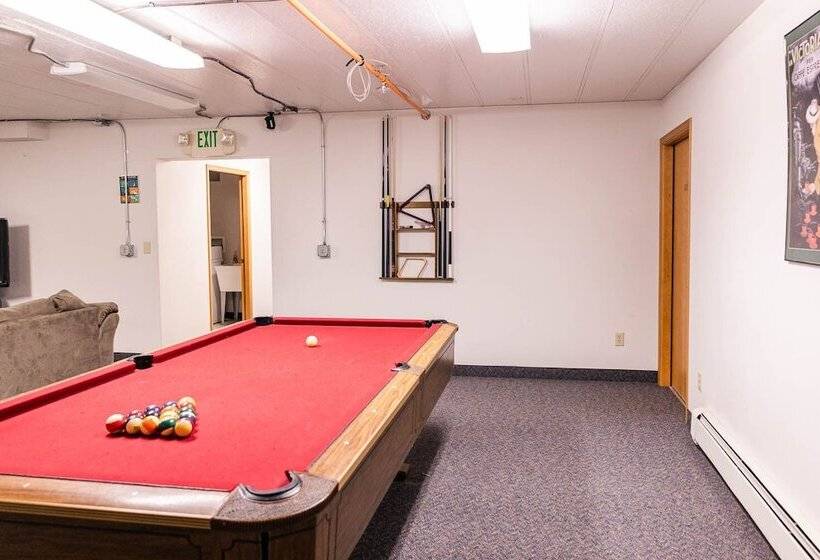 בית מלון כפרי Delta Lodge